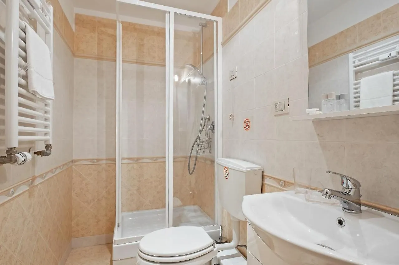 Vivy Vatican House By Halldis Rome Italy